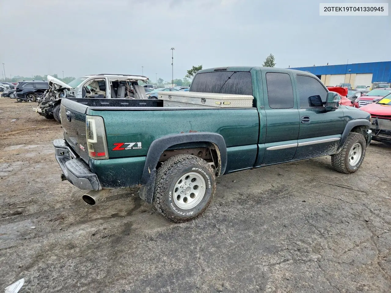 2004 GMC New Sierra K1500 VIN: 2GTEK19T041330945 Lot: 61117106