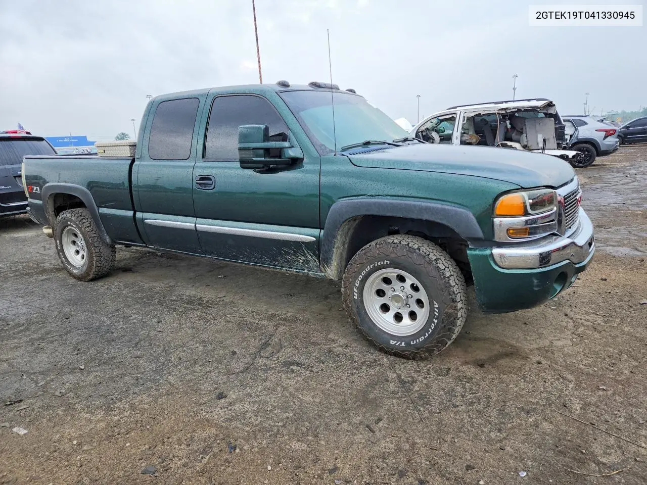 2004 GMC New Sierra K1500 VIN: 2GTEK19T041330945 Lot: 61117106
