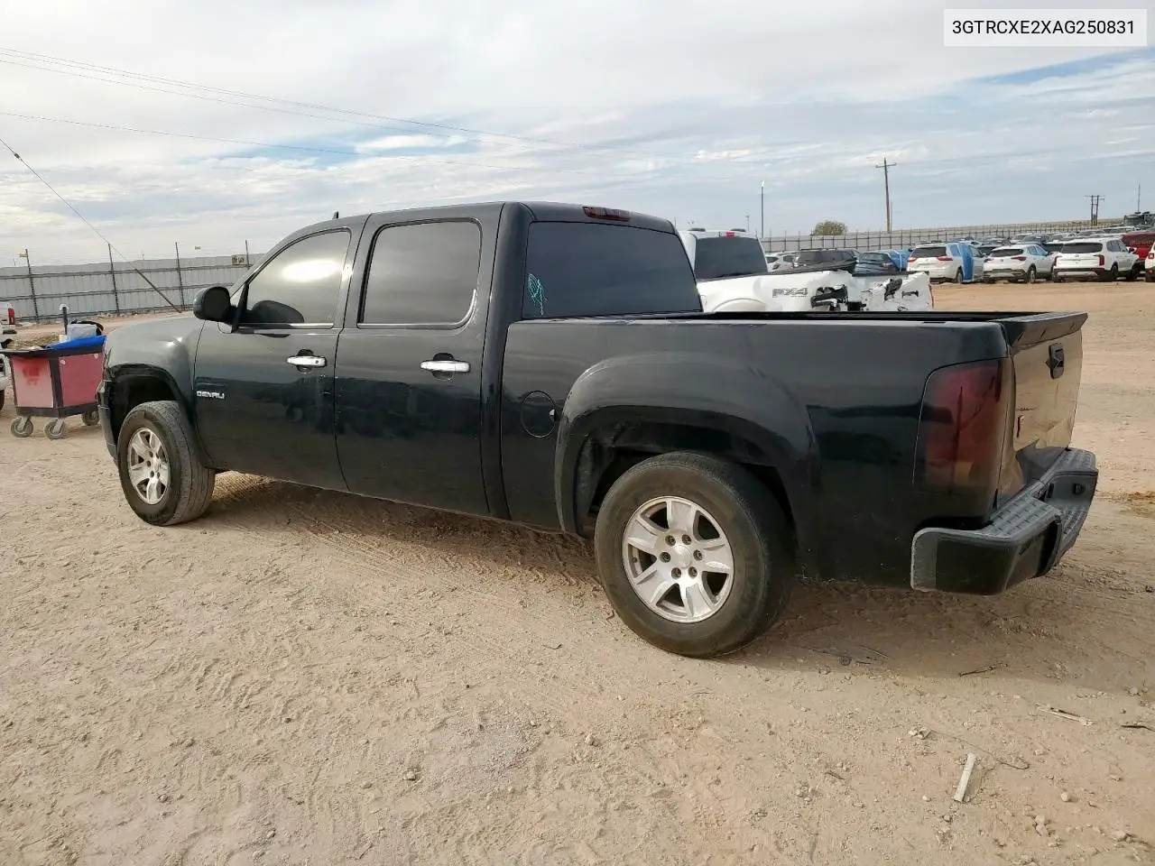 3GTRCXE2XAG250831 2010 GMC Sierra C1500 Denali