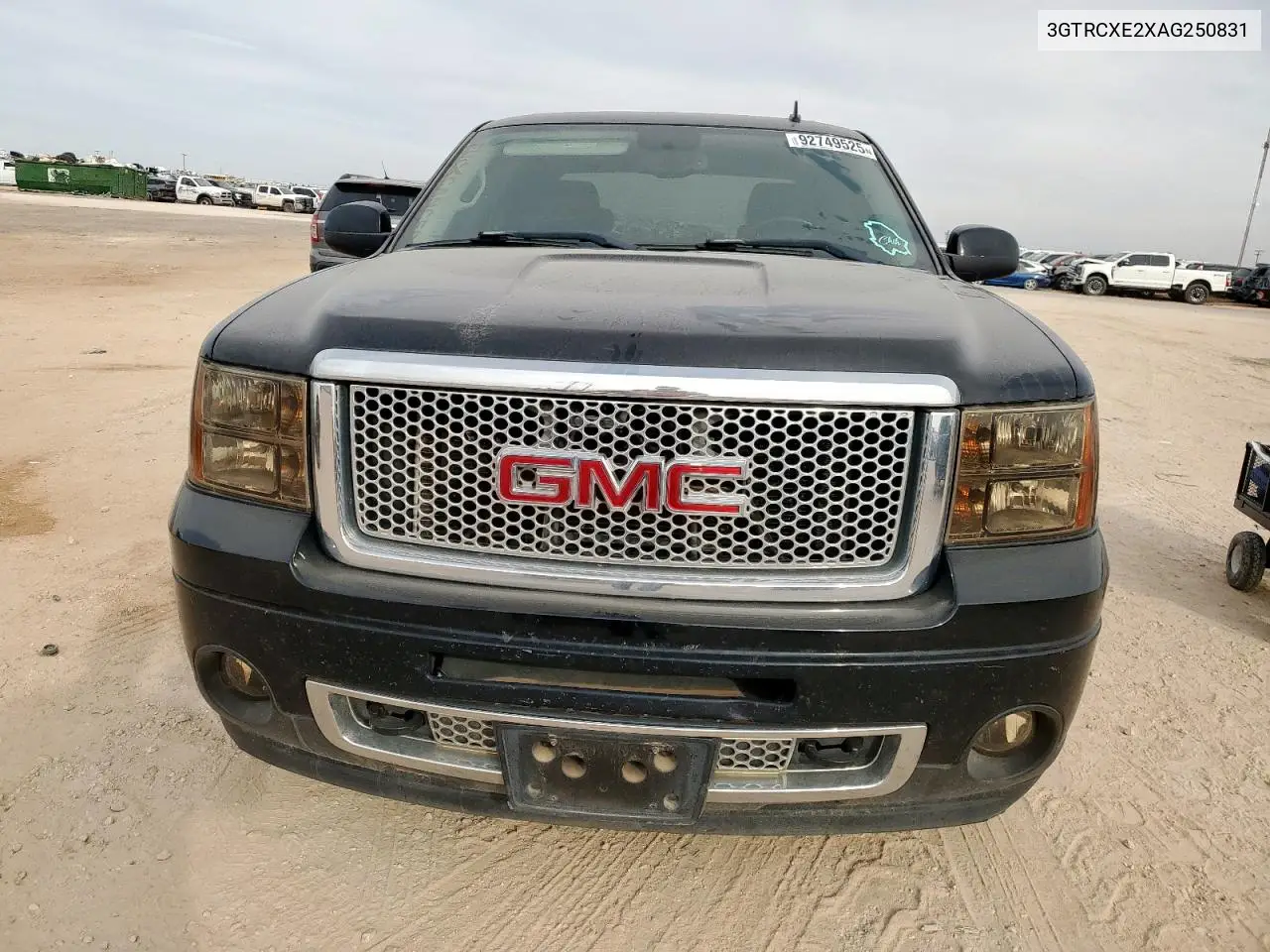 3GTRCXE2XAG250831 2010 GMC Sierra C1500 Denali