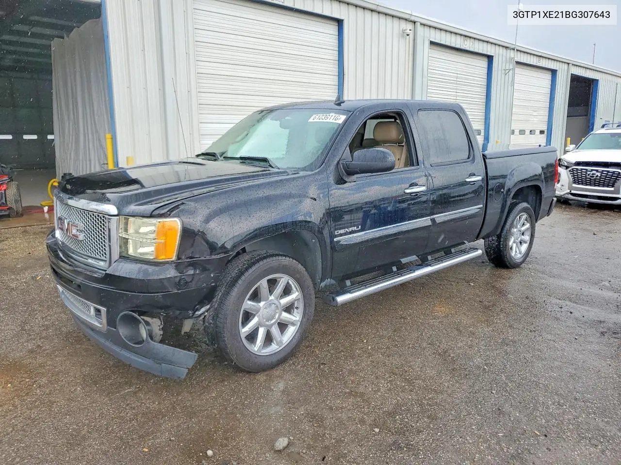 2011 GMC Sierra C1500 Classic Hd VIN: 3GTP1XE21BG307643 Lot: 61039116
