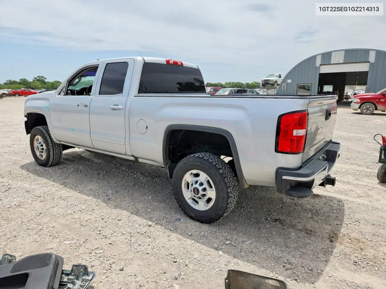 1GT22SEG1GZ214313 2016 GMC Sierra K2500 Sle