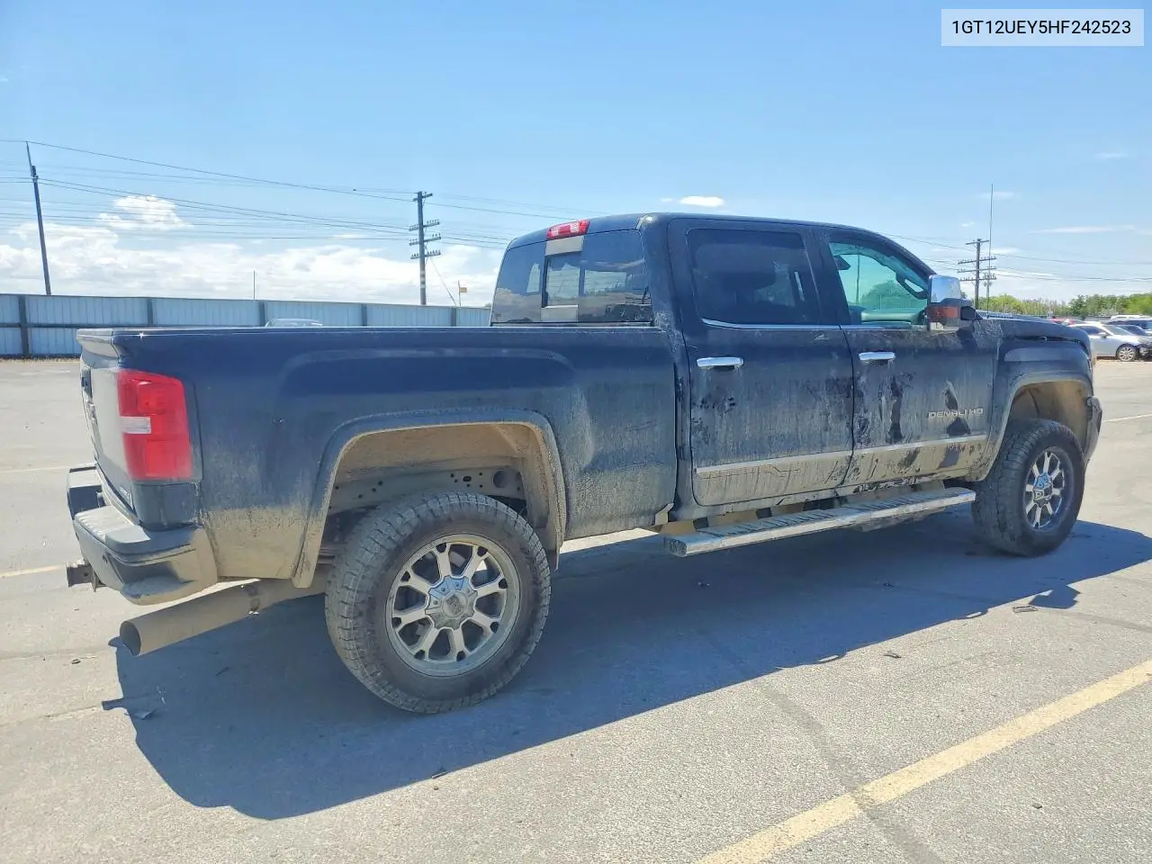 2017 GMC Sierra K2500 Denali VIN: 1GT12UEY5HF242523 Lot: 59318336