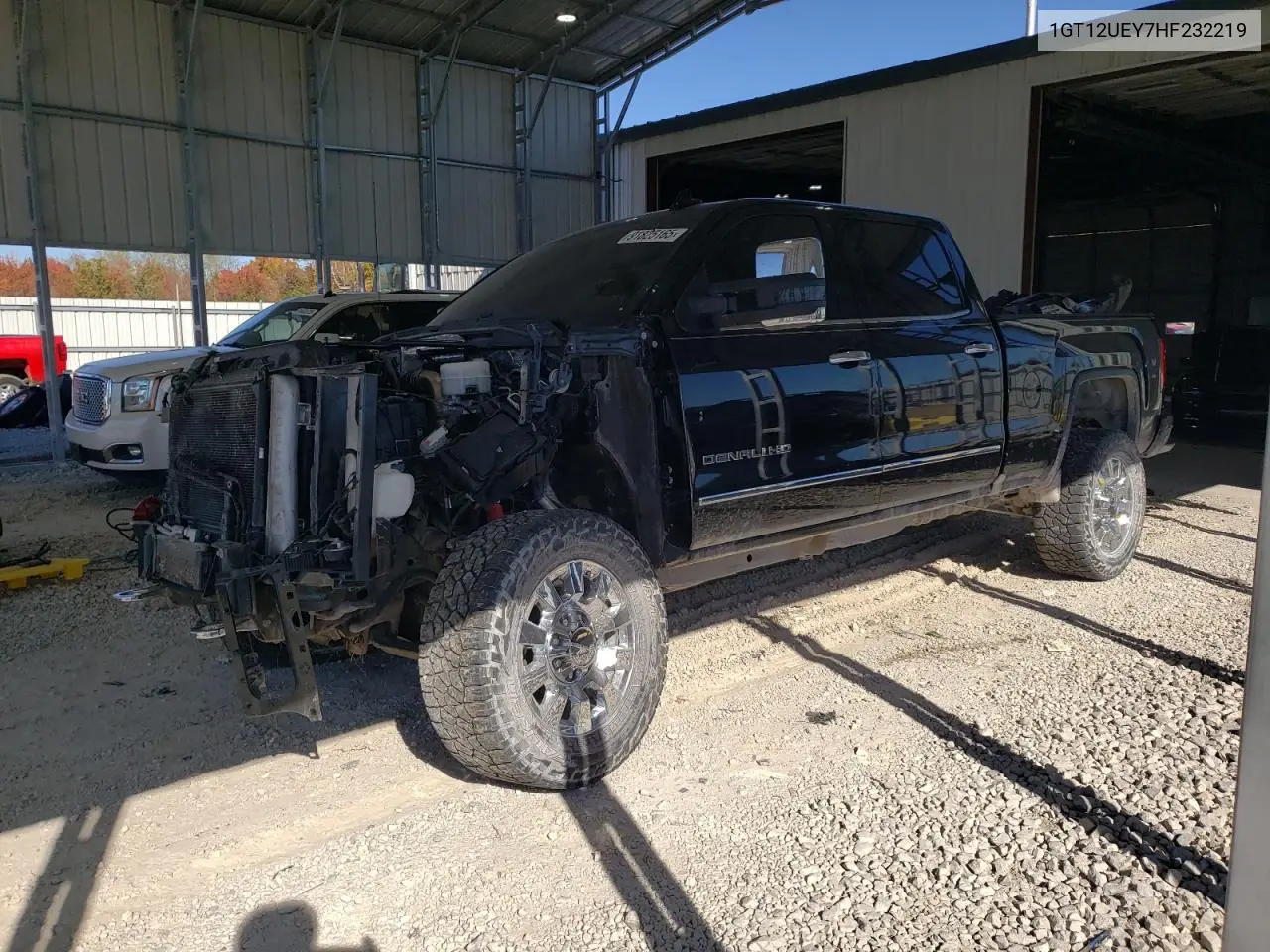 1GT12UEY7HF232219 2017 GMC Sierra K2500 Denali