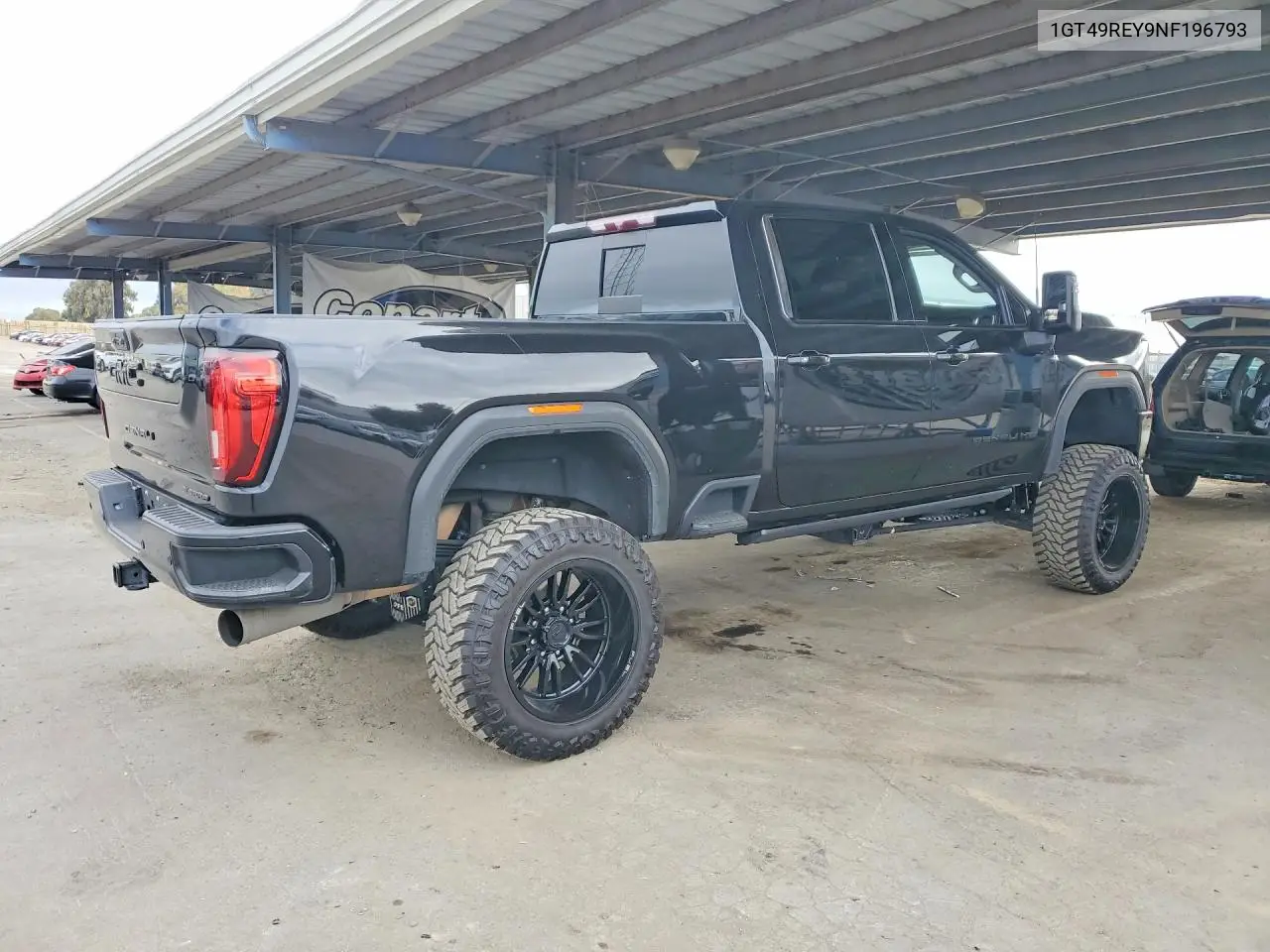 2022 GMC Sierra K2500 Denali VIN: 1GT49REY9NF196793 Lot: 85984595