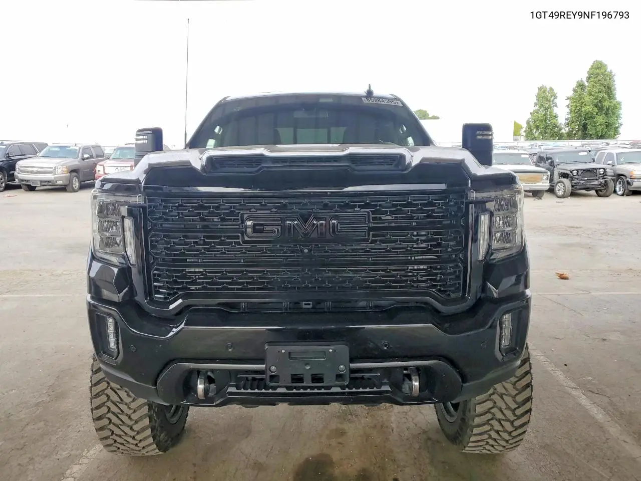 2022 GMC Sierra K2500 Denali VIN: 1GT49REY9NF196793 Lot: 85984595