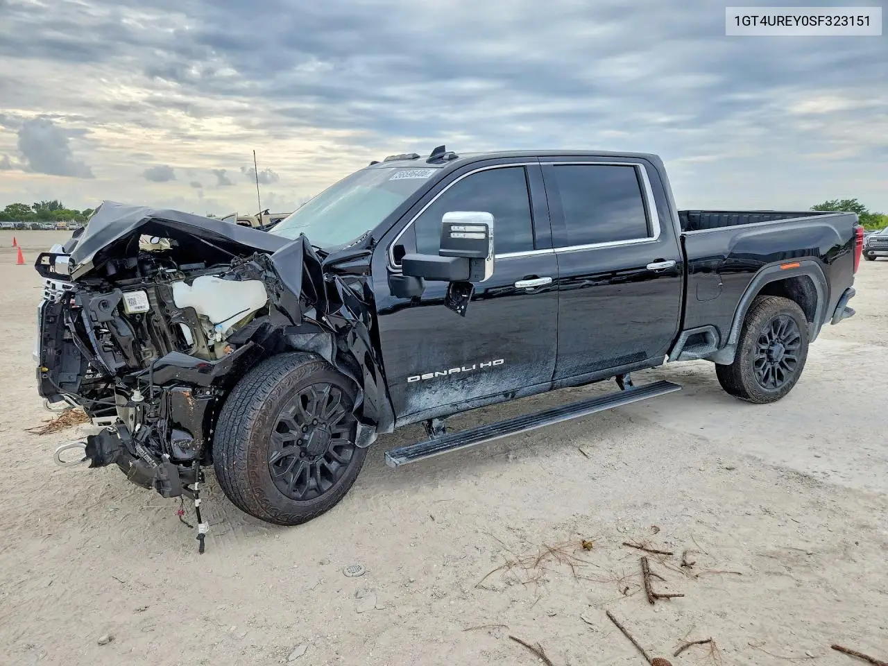 2025 GMC Sierra K2500 Denali VIN: 1GT4UREY0SF323151 Lot: 56596486