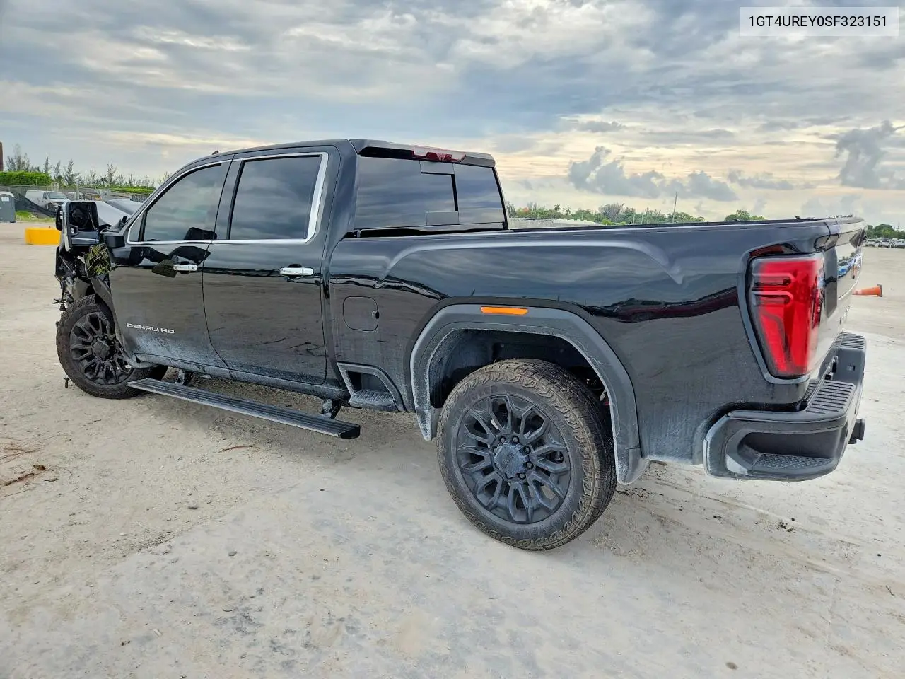 2025 GMC Sierra K2500 Denali VIN: 1GT4UREY0SF323151 Lot: 56596486