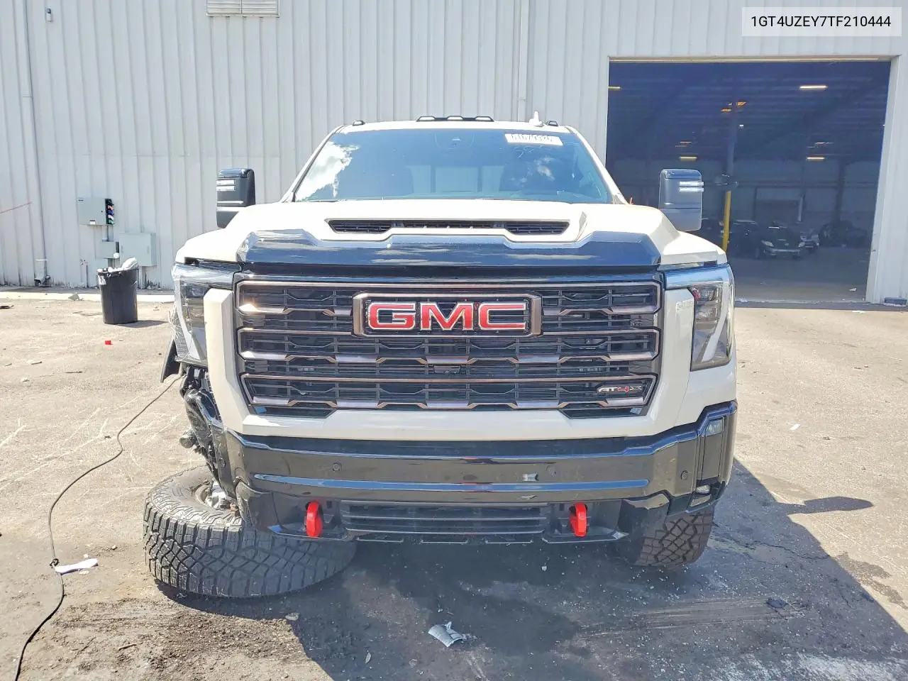 2026 GMC Sierra K2500 At4X VIN: 1GT4UZEY7TF210444 Lot: 61679926