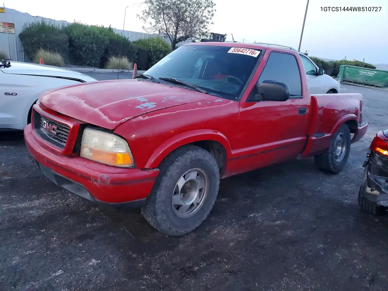 1998 GMC Sonoma VIN: 1GTCS1444W8510727 Lot: 55642716