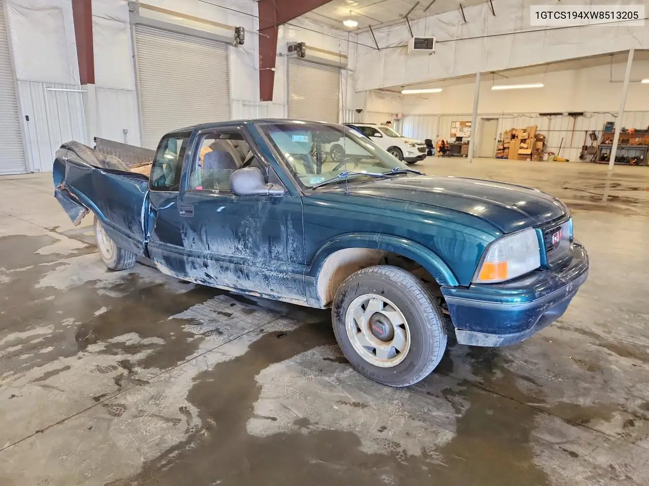 1998 GMC Sonoma VIN: 1GTCS194XW8513205 Lot: 61024156