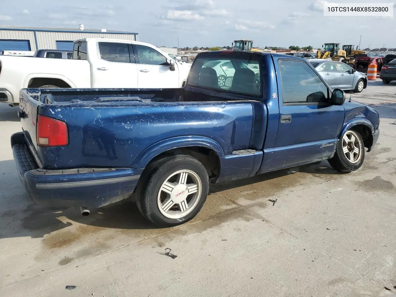 1999 GMC Sonoma VIN: 1GTCS1448X8532800 Lot: 89651935