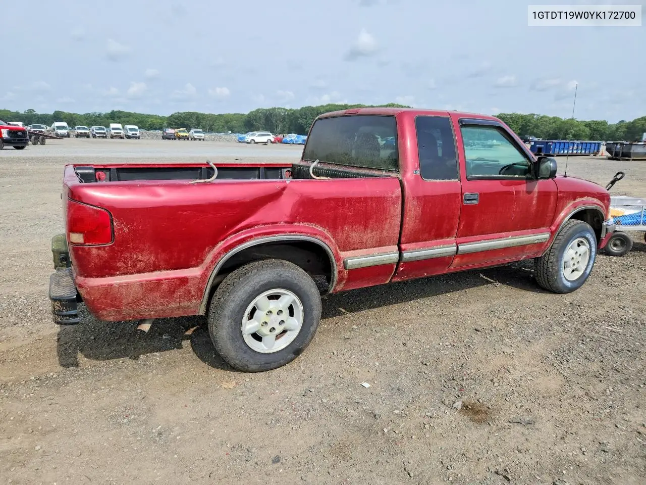 2000 GMC Sonoma VIN: 1GTDT19W0YK172700 Lot: 61997266