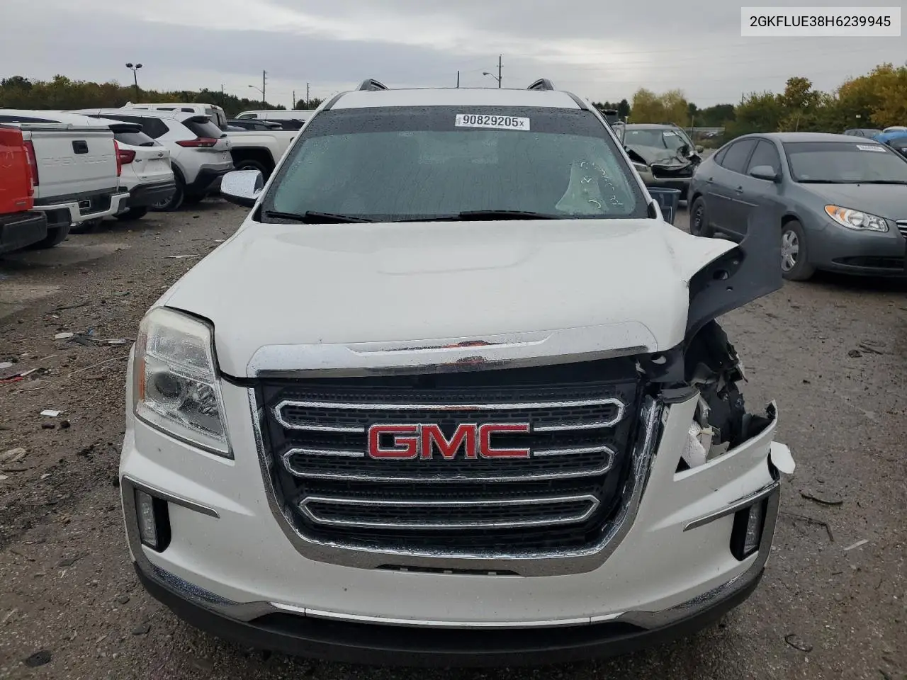 2GKFLUE38H6239945 2017 GMC Terrain Slt