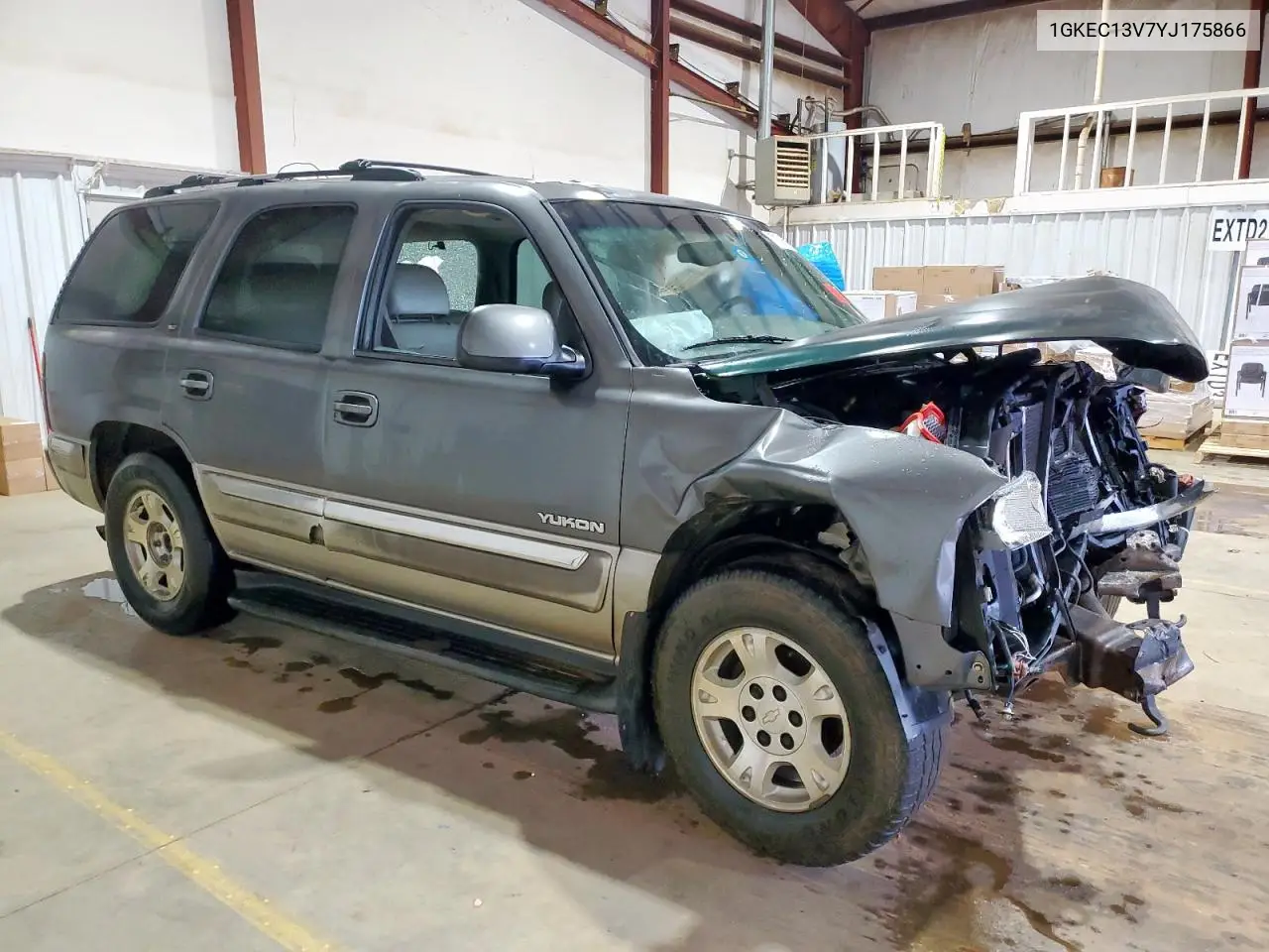 1GKEC13V7YJ175866 2000 GMC Yukon