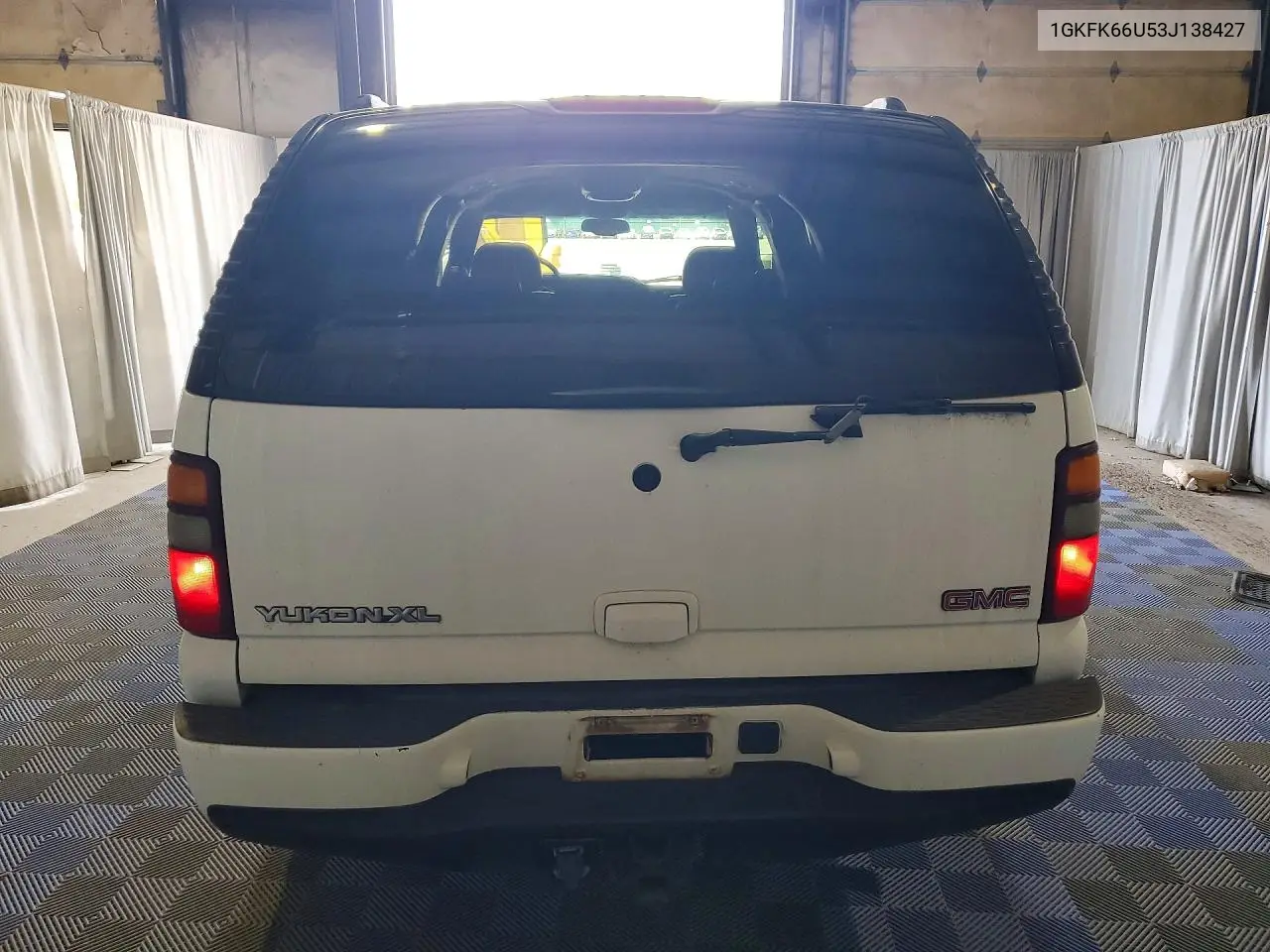 2003 GMC Yukon Xl Denali VIN: 1GKFK66U53J138427 Lot: 57577566