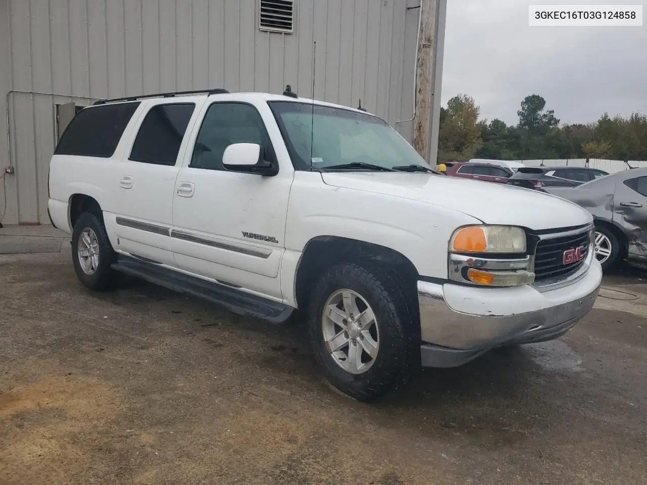 3GKEC16T03G124858 2003 GMC Yukon Xl C1500