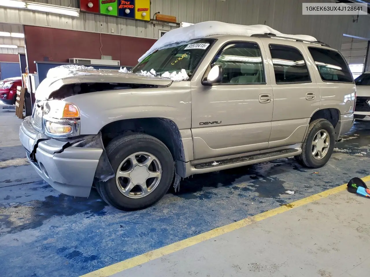 1GKEK63UX4J128641 2004 GMC Yukon Denali