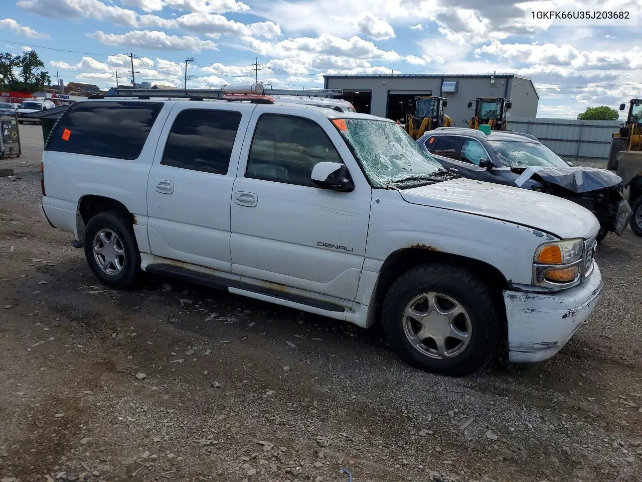 2005 GMC Yukon Xl Denali VIN: 1GKFK66U35J203682 Lot: 57494436