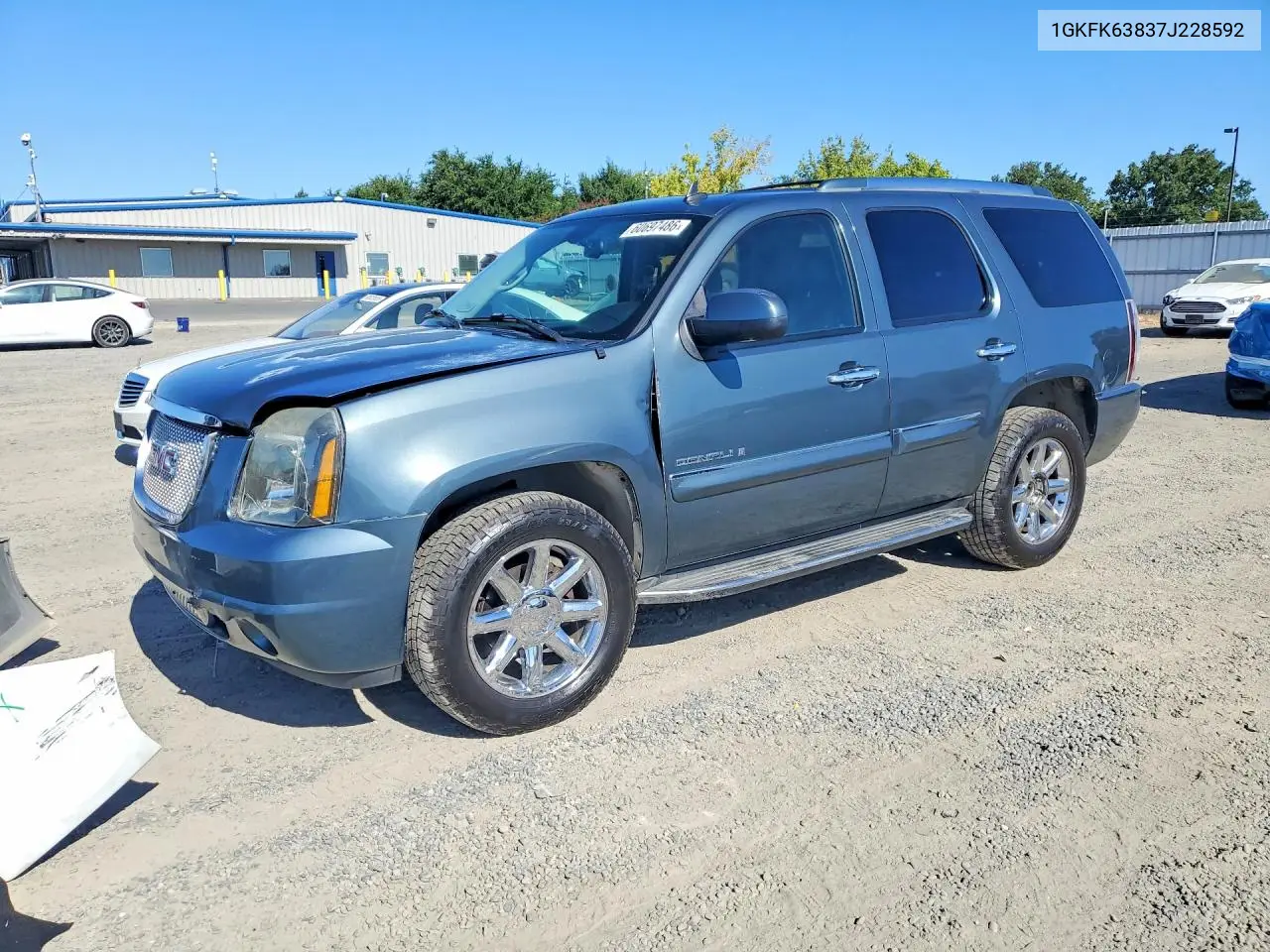 2007 GMC Yukon Denali VIN: 1GKFK63837J228592 Lot: 60697486