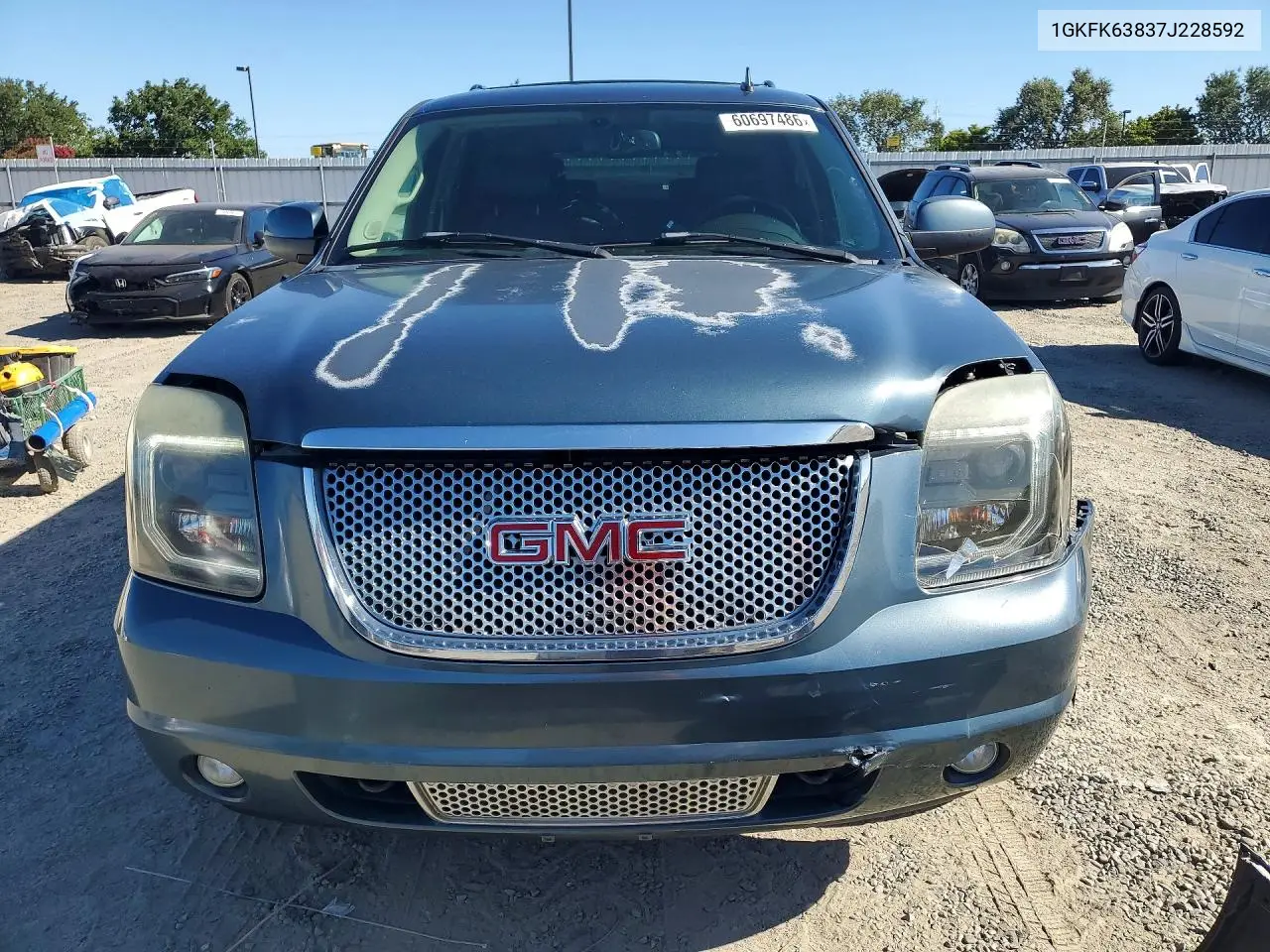 2007 GMC Yukon Denali VIN: 1GKFK63837J228592 Lot: 60697486