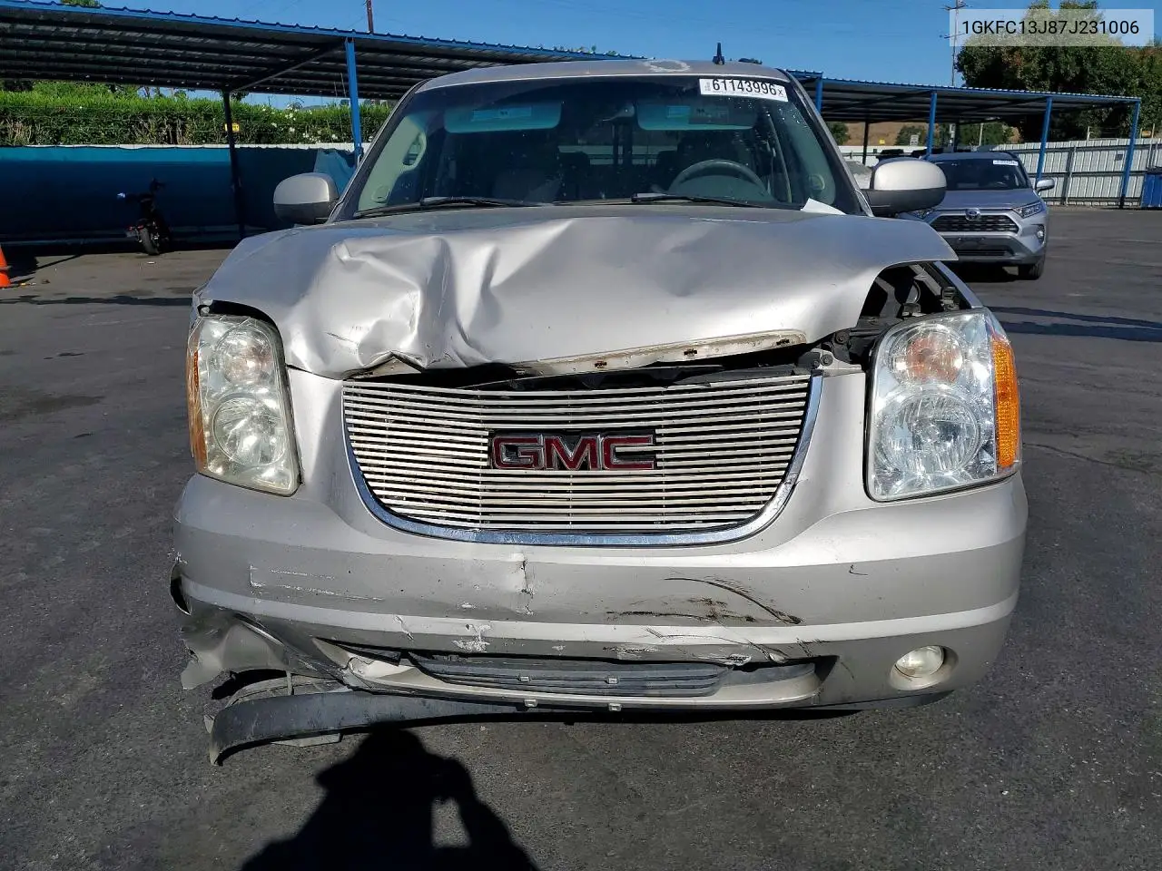 2007 GMC Yukon VIN: 1GKFC13J87J231006 Lot: 61143996