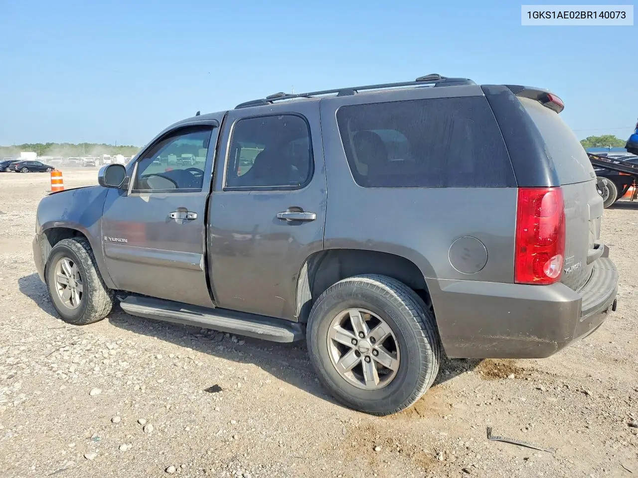 1GKS1AE02BR140073 2011 GMC Yukon Sle