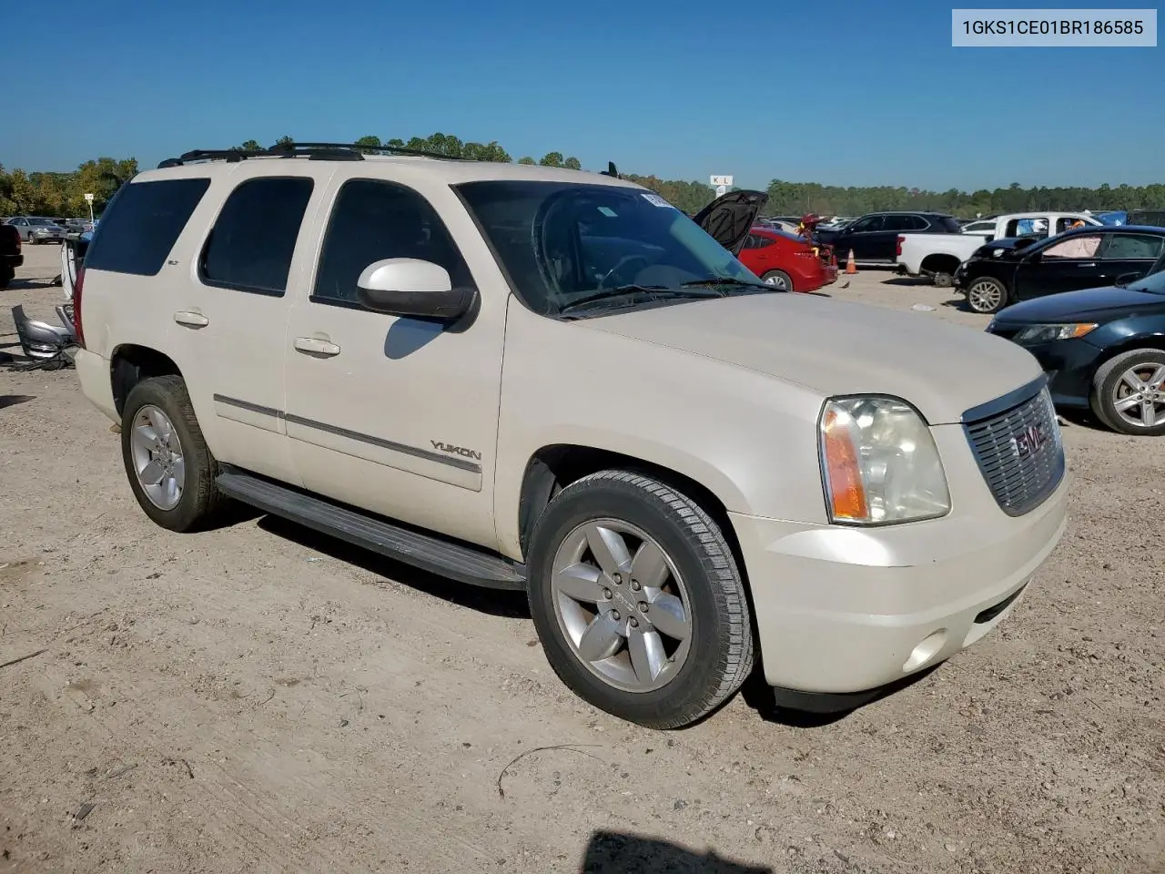 1GKS1CE01BR186585 2011 GMC Yukon Slt