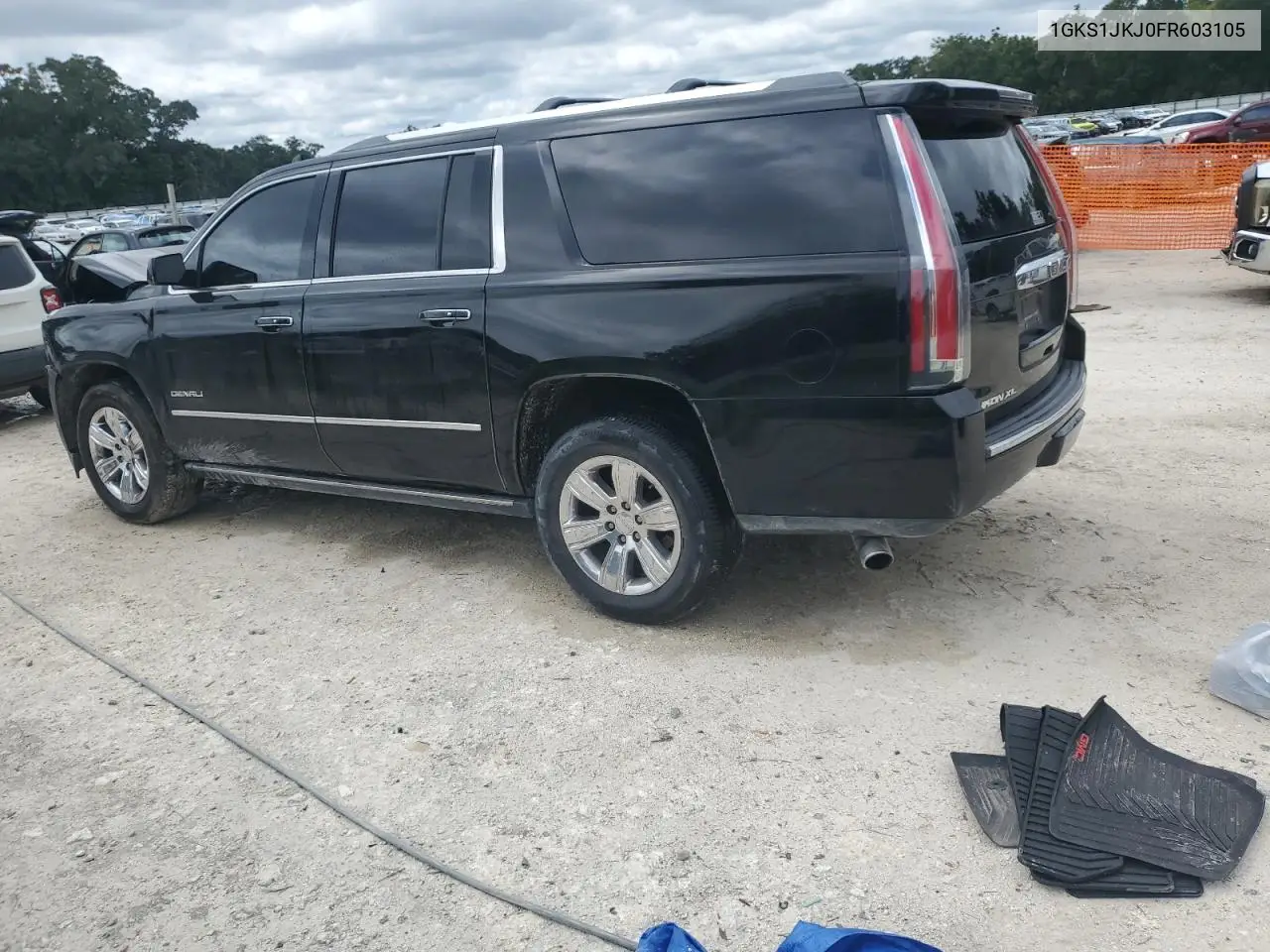 1GKS1JKJ0FR603105 2015 GMC Yukon
