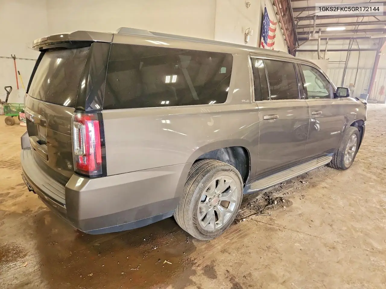 2016 GMC Yukon Xl K1500 Sle VIN: 1GKS2FKC5GR172144 Lot: 56679936