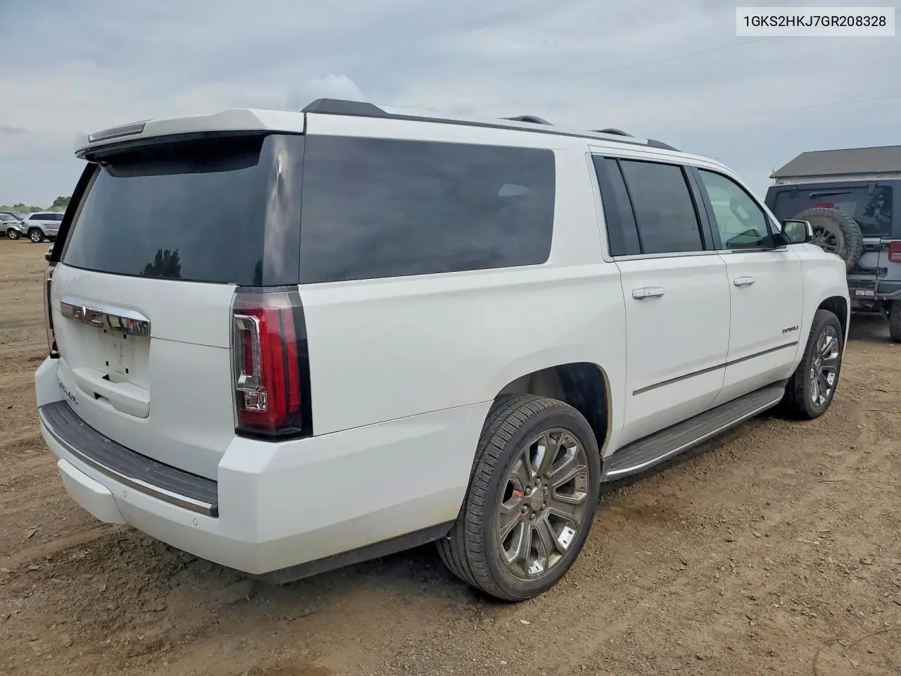 2016 GMC Yukon Xl Denali VIN: 1GKS2HKJ7GR208328 Lot: 57502986