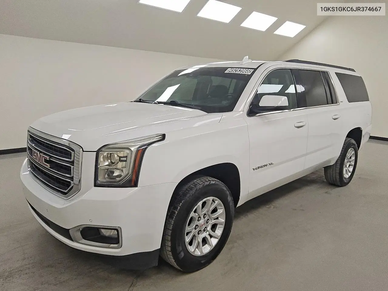 2018 GMC Yukon Xl C1500 Slt VIN: 1GKS1GKC6JR374667 Lot: 49283966