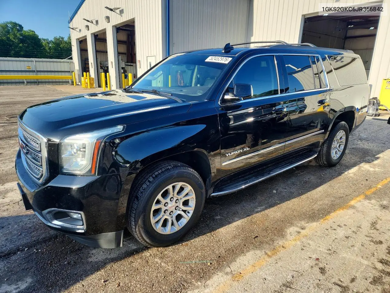 2018 GMC Yukon Xl K1500 Slt VIN: 1GKS2GKC6JR366842 Lot: 52452976