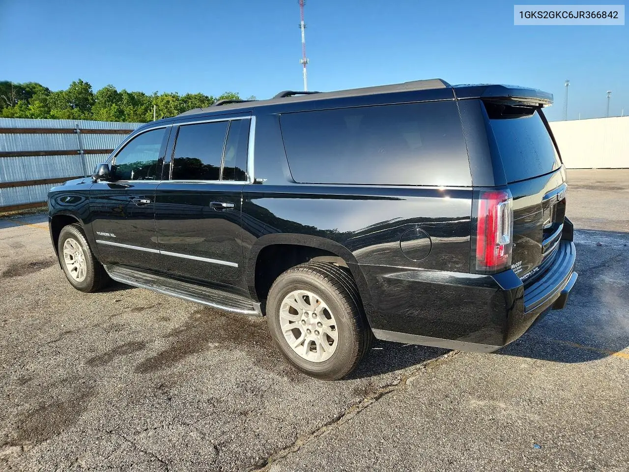 2018 GMC Yukon Xl K1500 Slt VIN: 1GKS2GKC6JR366842 Lot: 52452976