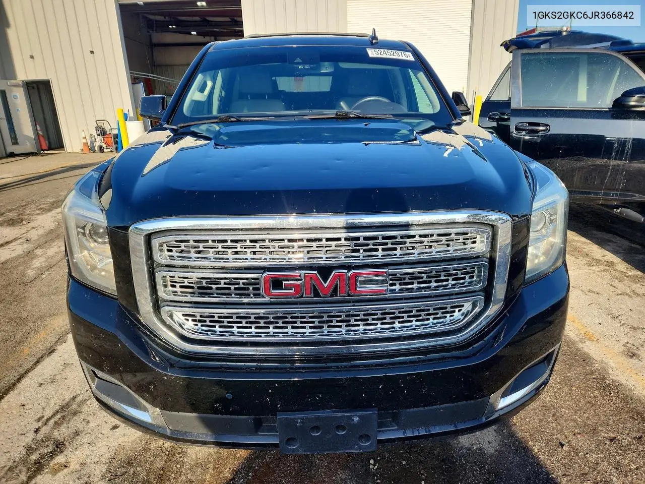 2018 GMC Yukon Xl K1500 Slt VIN: 1GKS2GKC6JR366842 Lot: 52452976