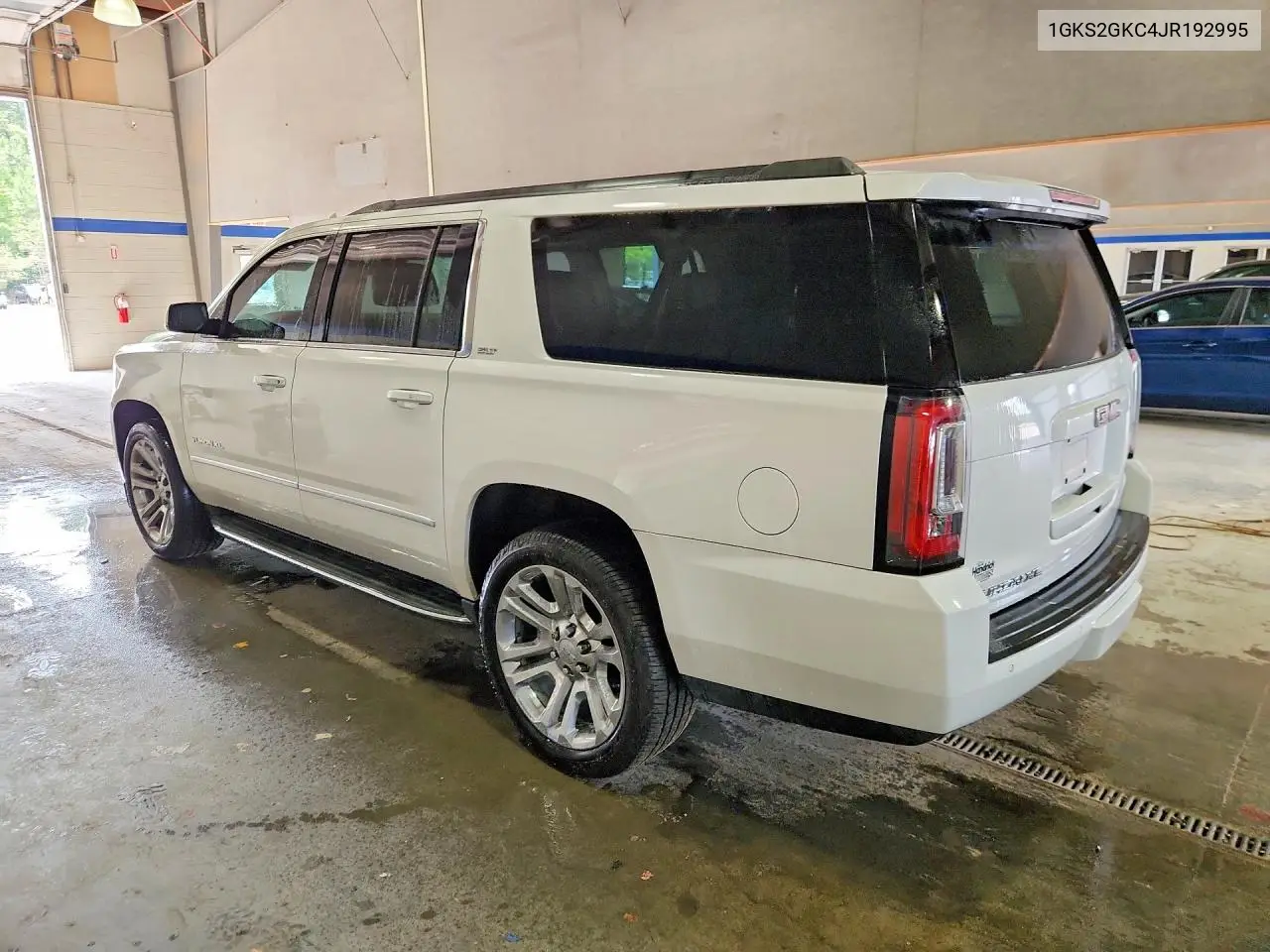 2018 GMC Yukon Xl K1500 Slt VIN: 1GKS2GKC4JR192995 Lot: 60572416
