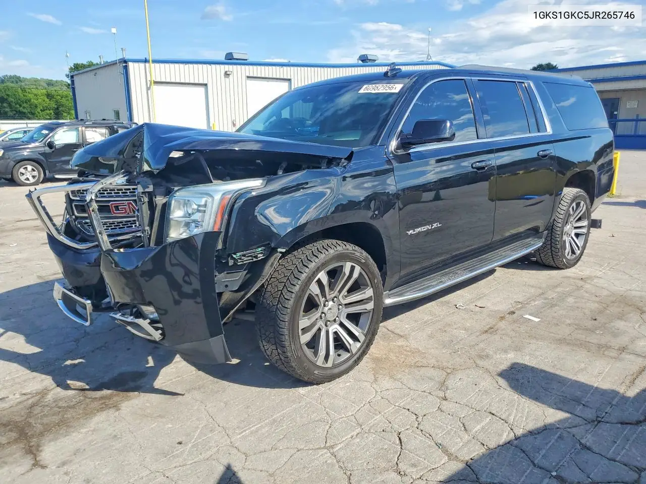 2018 GMC Yukon Xl C1500 Slt VIN: 1GKS1GKC5JR265746 Lot: 60982956