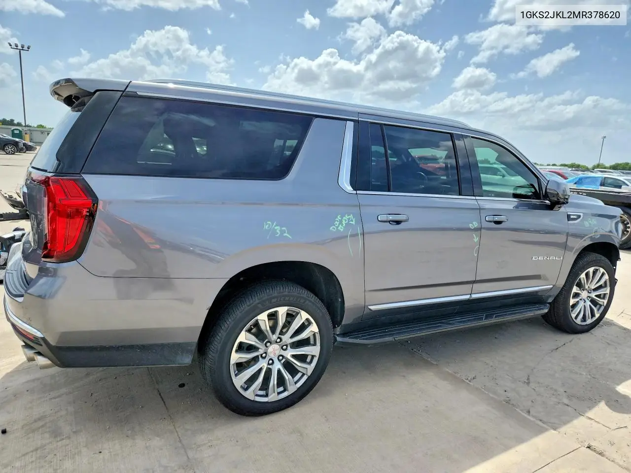 2021 GMC Yukon Xl Denali VIN: 1GKS2JKL2MR378620 Lot: 60025236
