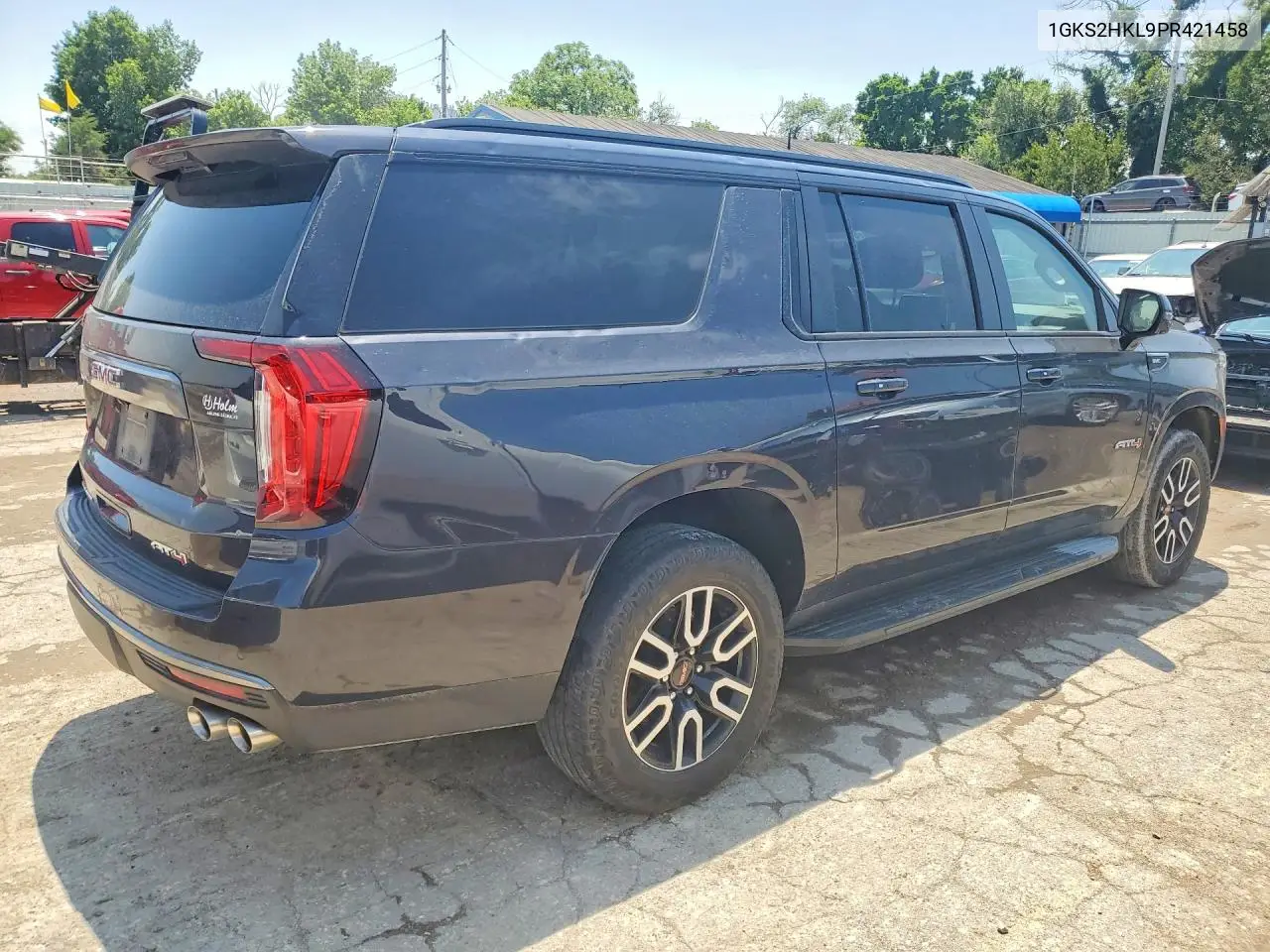 2023 GMC Yukon Xl K1500 At4 VIN: 1GKS2HKL9PR421458 Lot: 57930626