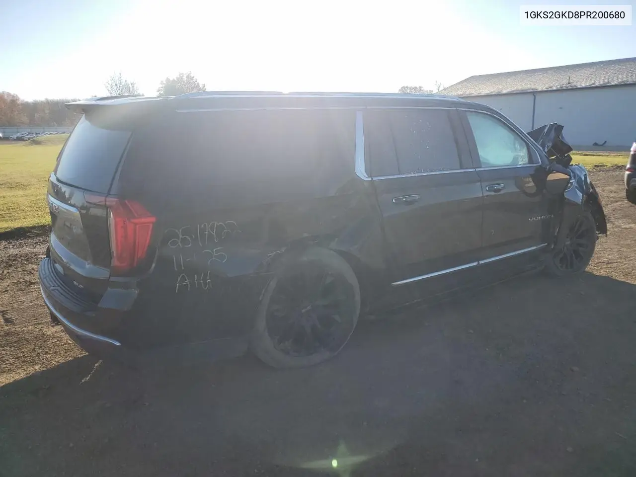 1GKS2GKD8PR200680 2023 GMC Yukon Xl K1500 Slt