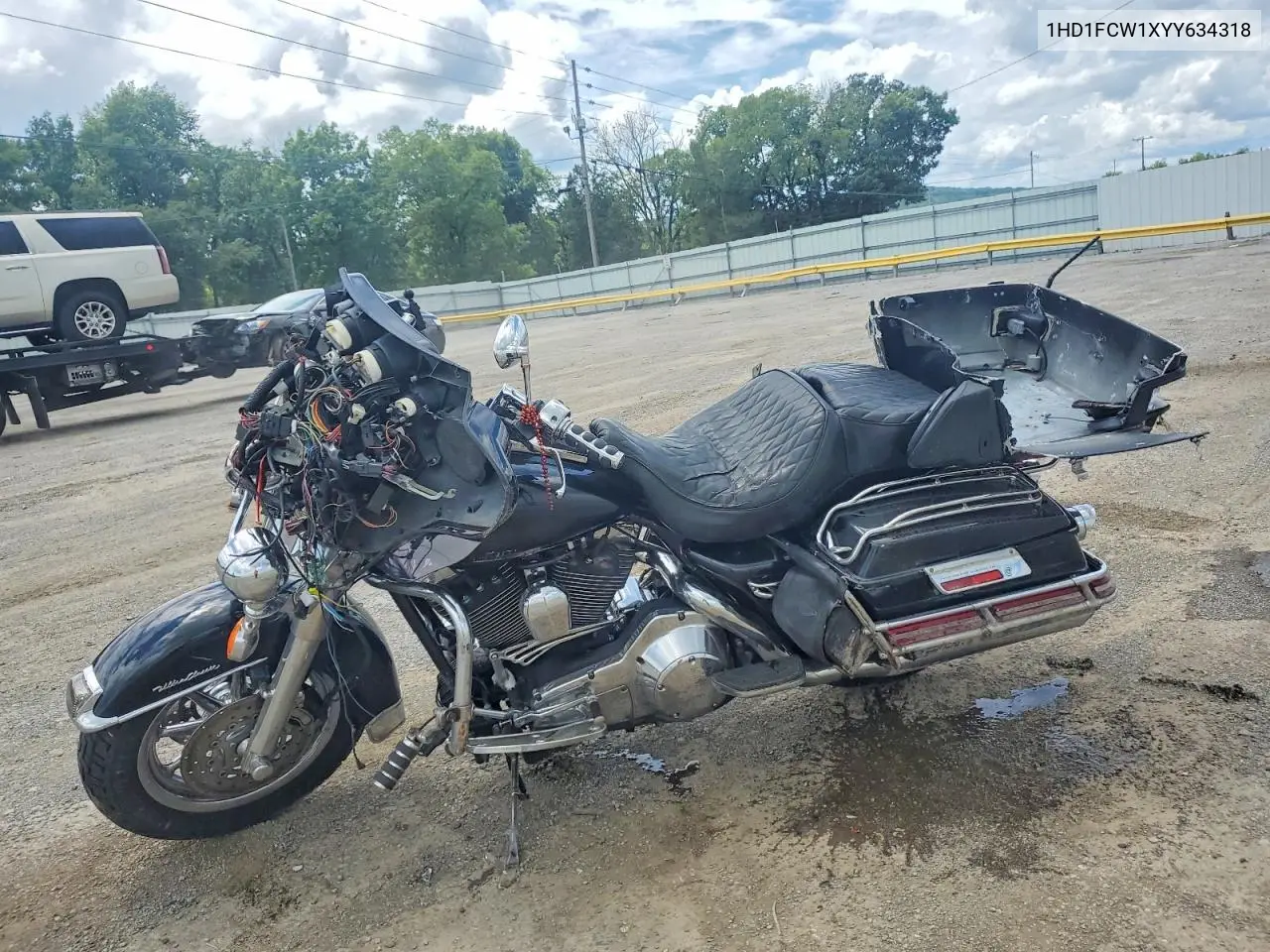 2000 Harley-Davidson Flhtcui VIN: 1HD1FCW1XYY634318 Lot: 59181246