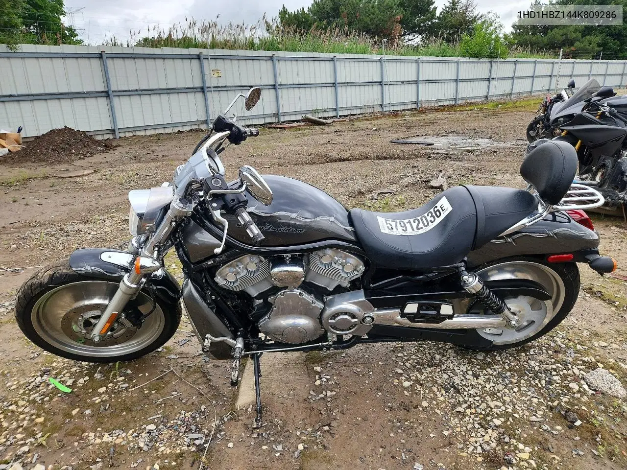2004 Harley-Davidson Vrscb VIN: 1HD1HBZ144K809286 Lot: 57912036