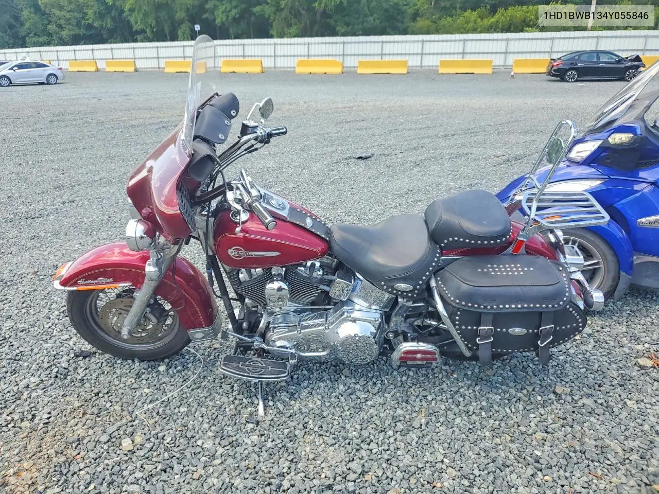 2004 Harley-Davidson Flstci VIN: 1HD1BWB134Y055846 Lot: 61499906