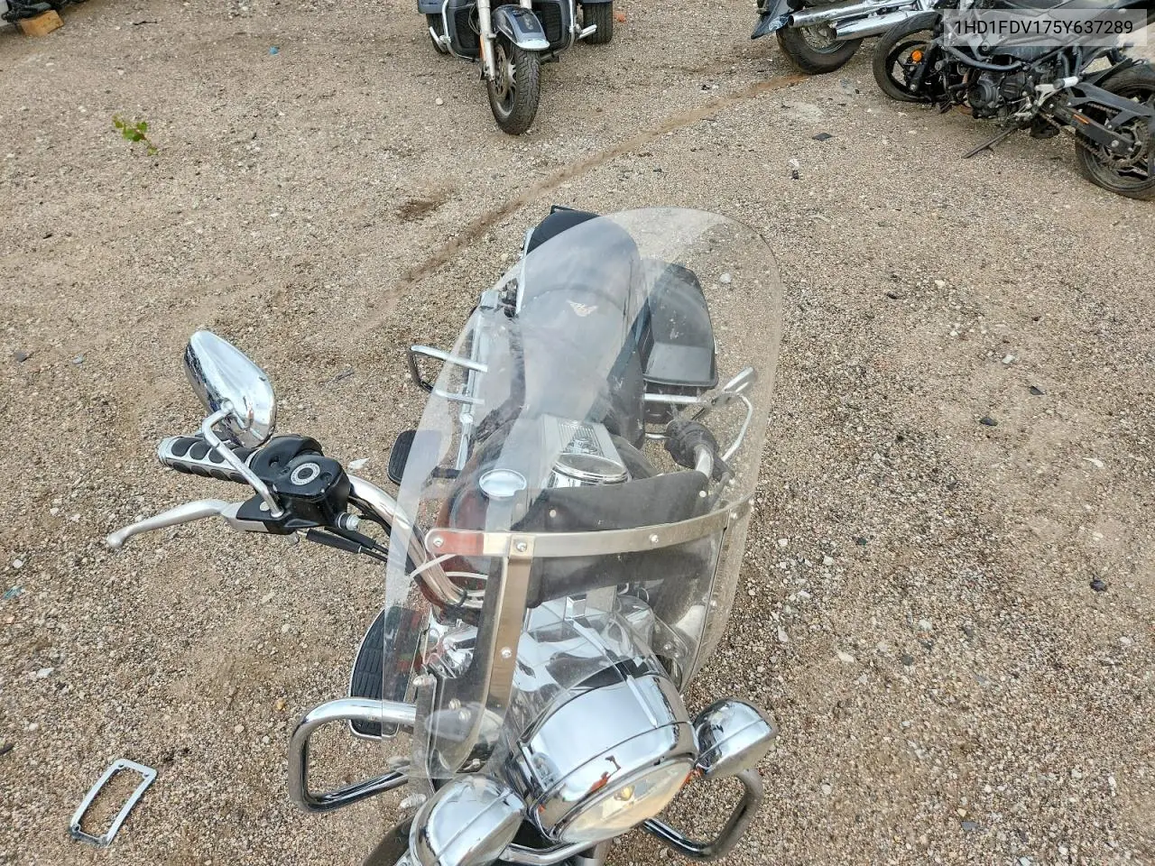 2005 Harley-Davidson Flhr VIN: 1HD1FDV175Y637289 Lot: 59095246