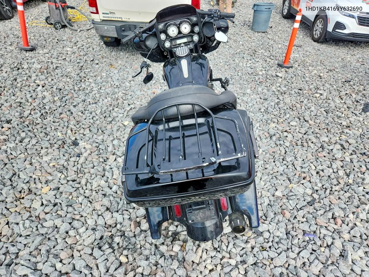 2009 Harley-Davidson Flhx VIN: 1HD1KB4169Y632690 Lot: 58783356