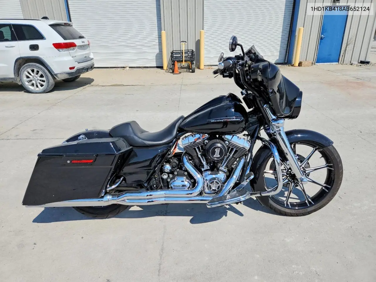 2010 Harley-Davidson Flhx VIN: 1HD1KB418AB652124 Lot: 61890756