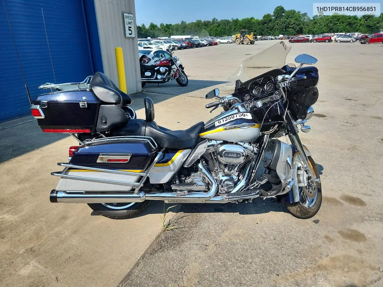 2012 Harley-Davidson Flhtcuse7 Cvo Ultra Classic Electra Glid VIN: 1HD1PR814CB956851 Lot: 61350756