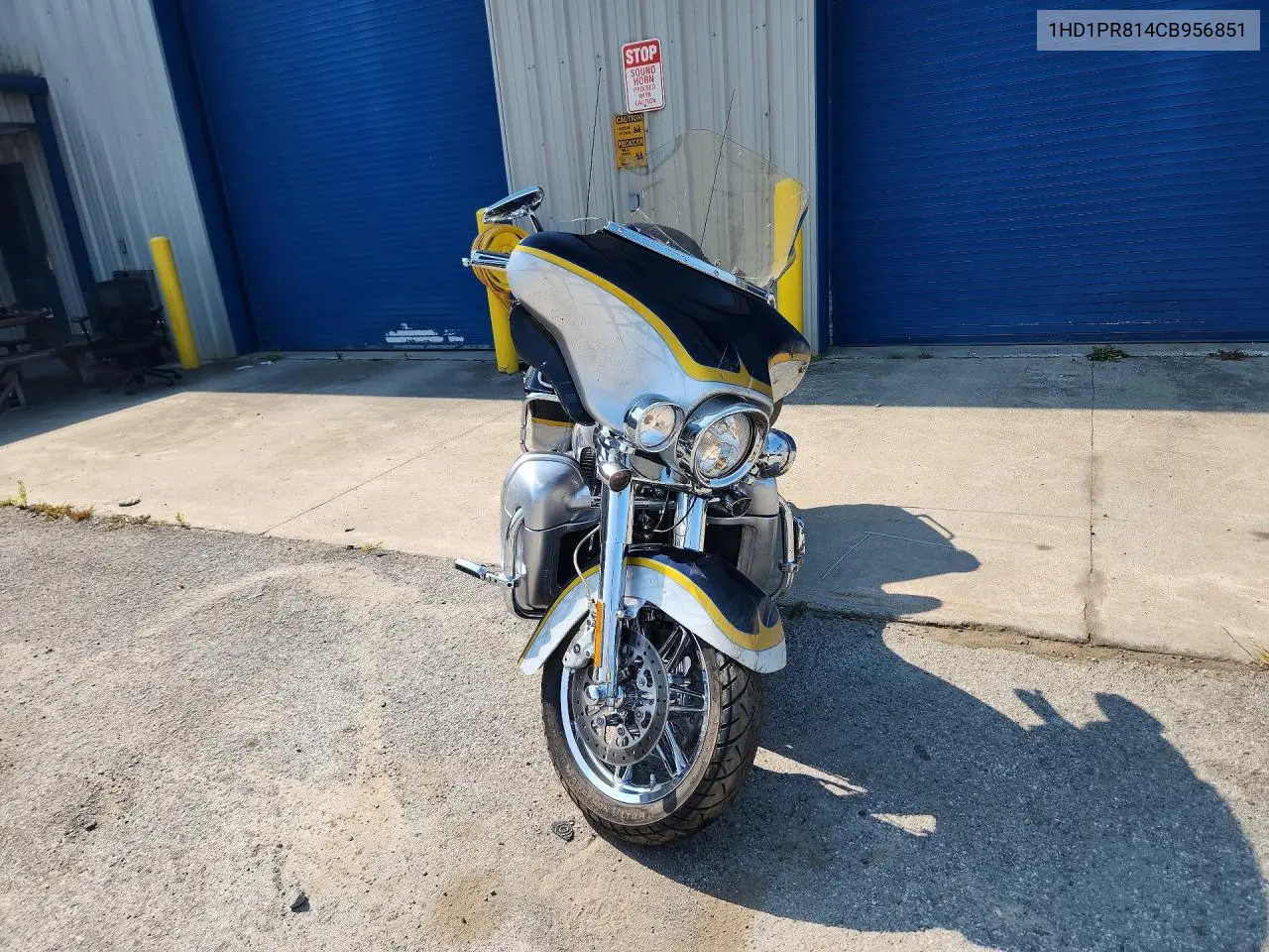 2012 Harley-Davidson Flhtcuse7 Cvo Ultra Classic Electra Glid VIN: 1HD1PR814CB956851 Lot: 61350756