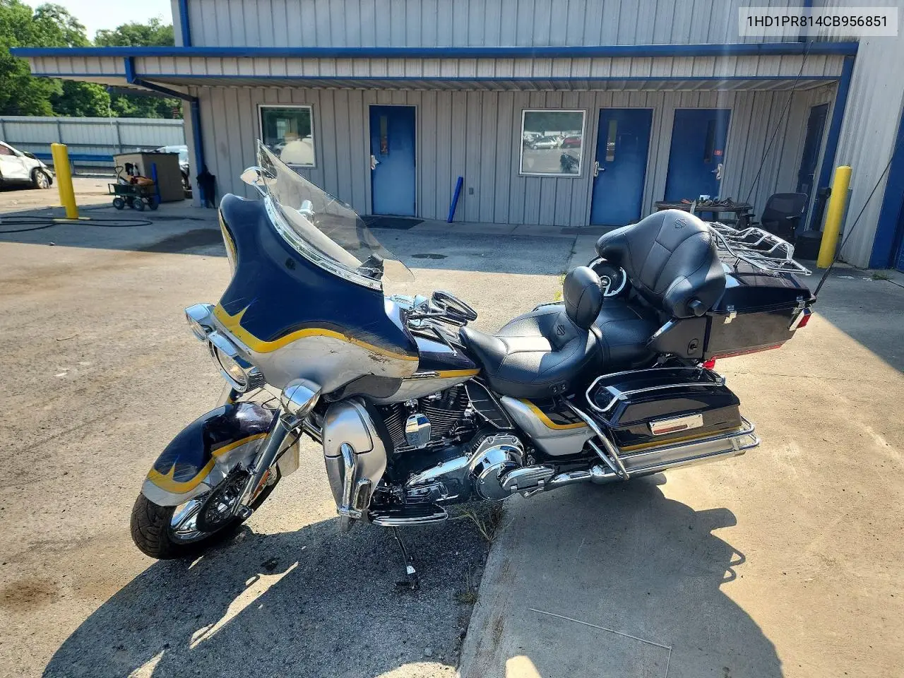 2012 Harley-Davidson Flhtcuse7 Cvo Ultra Classic Electra Glid VIN: 1HD1PR814CB956851 Lot: 61350756
