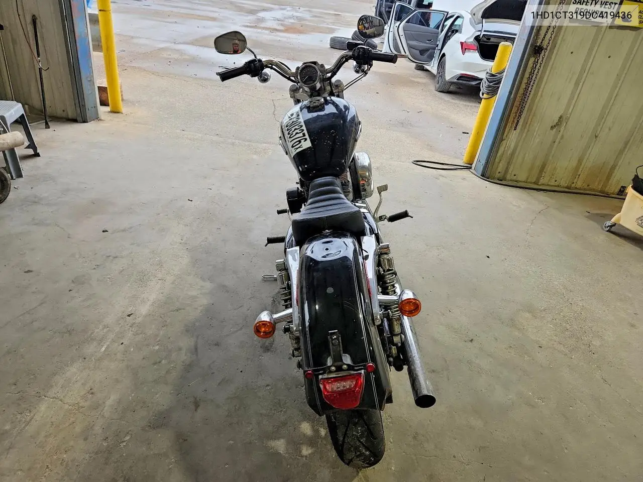 2013 Harley-Davidson Xl1200 C VIN: 1HD1CT319DC419436 Lot: 57303376